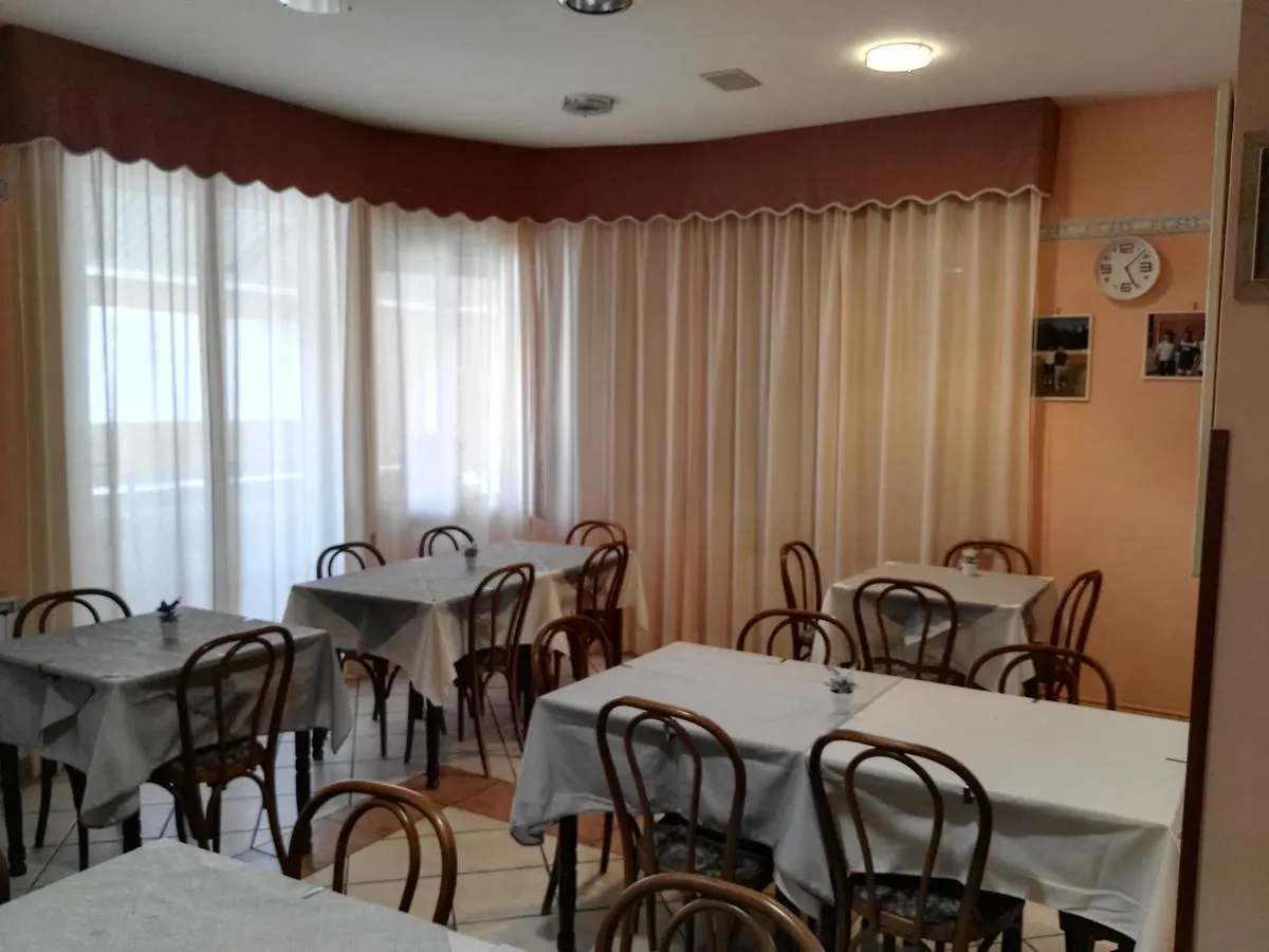 *** Hotel Albergo Emiliano San Terenzo Italy
